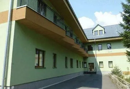 Apartman Orbit, Karlov Pod Pradedem 154, Mala Moravka * كارلوف