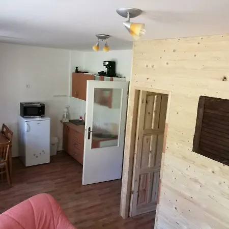 Apartman Orbit, Karlov Pod Pradedem 154, Mala Moravka شقة